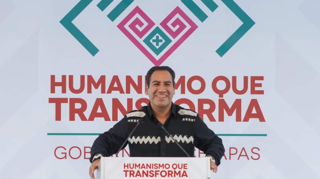 Eduardo Ramírez obtiene 4 premios Reed Latino por originalidad de campaña electoral