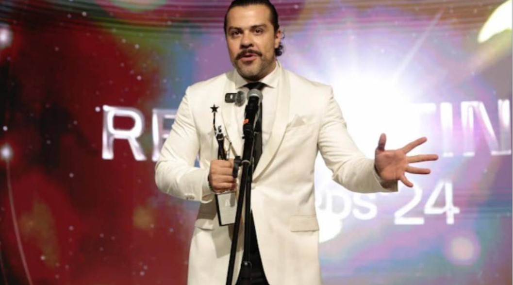 Óscar Martínez y Strategik ganan tres premios en los Reed Latino 2024